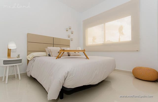 Chalet de 4 habitaciones en Playa Honda, Cartagena en venta con piscina garaje - 790.000 € (Ref: 8972675)