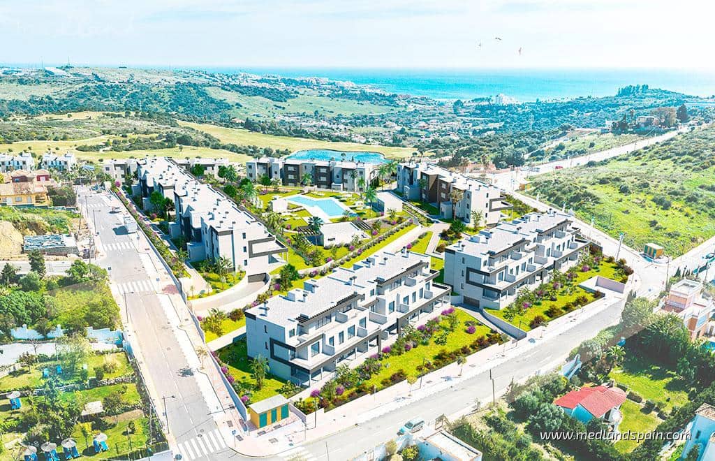 3 soverom Leilighet til salgs i Estepona med svømmebasseng garasje - € 385 000 (Ref: 8972678)