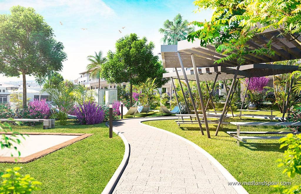 3 soverom Leilighet til salgs i Estepona med svømmebasseng garasje - € 385 000 (Ref: 8972678)