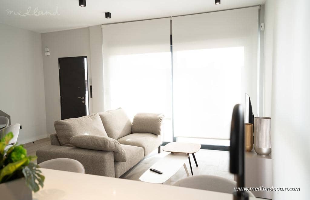 3 bedroom Apartment for sale in Pilar de la Horadada with pool garage - € 365,000 (Ref: 8982707)