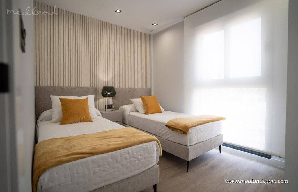 3 bedroom Apartment for sale in Pilar de la Horadada with pool garage - € 365,000 (Ref: 8982707)