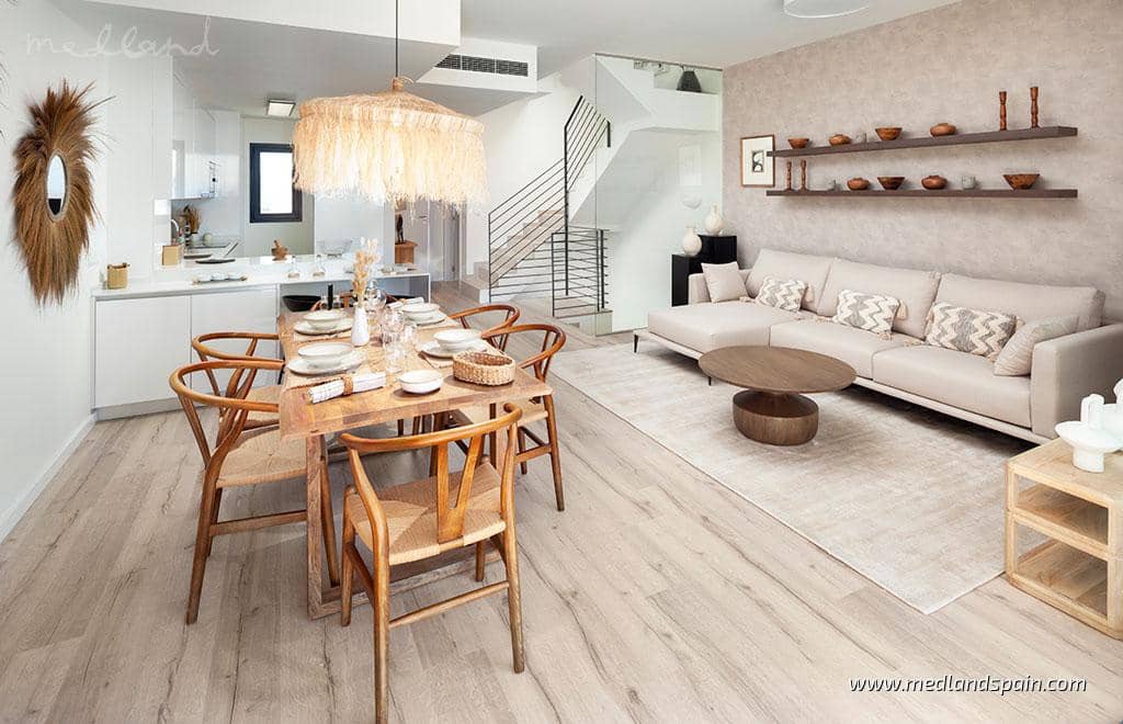 3 soveværelse Byhus til salg i Manilva med swimmingpool garage - € 595.000 (Ref: 8986161)