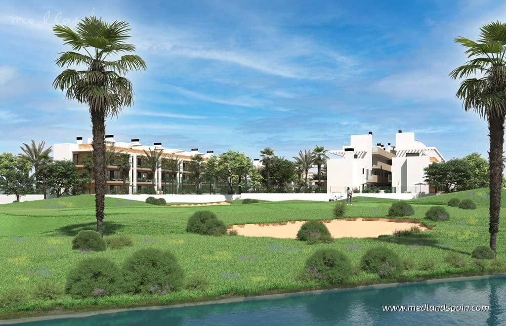 2 bedroom Apartment for sale in Los Alcazares with pool garage - € 315,000 (Ref: 8986168)