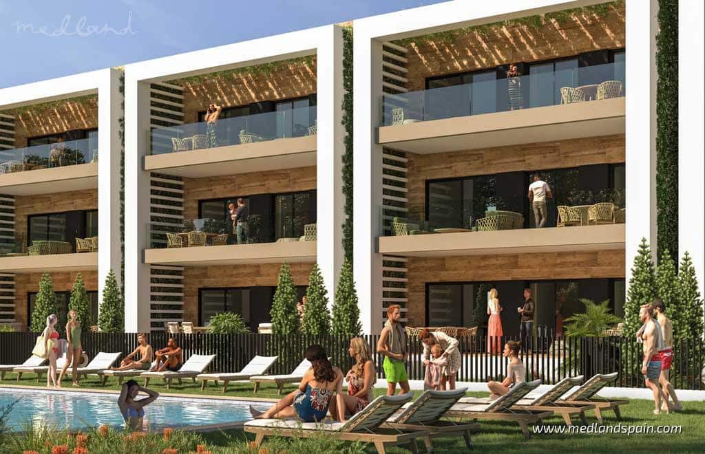 Apartamento de 2 habitaciones en Los Alcázares en venta con piscina garaje - 320.000 € (Ref: 8986168)