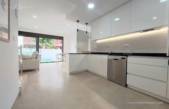 3 bedroom Villa for sale in Lo Pagan, San Pedro del Pinatar with pool garage - € 419,900 (Ref: 8986173)