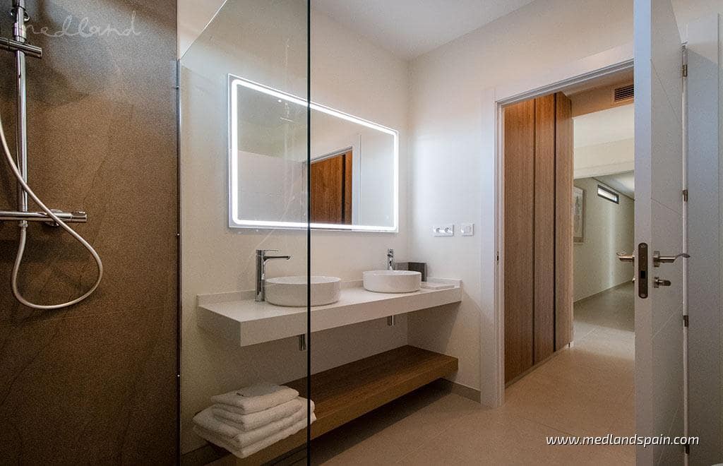 3 soveværelse Villa til salg i Banos y Mendigo med swimmingpool garage - € 479.000 (Ref: 8988323)