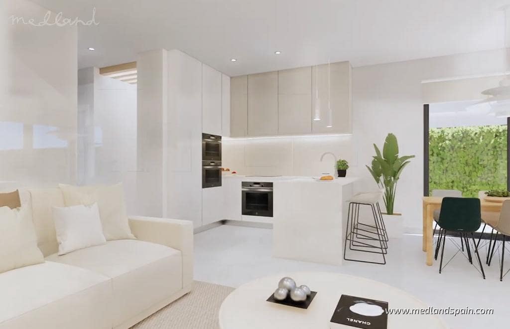 Chalet de 3 habitaciones en Los Alcázares en venta con piscina garaje - 1.390.000 € (Ref: 8988812)