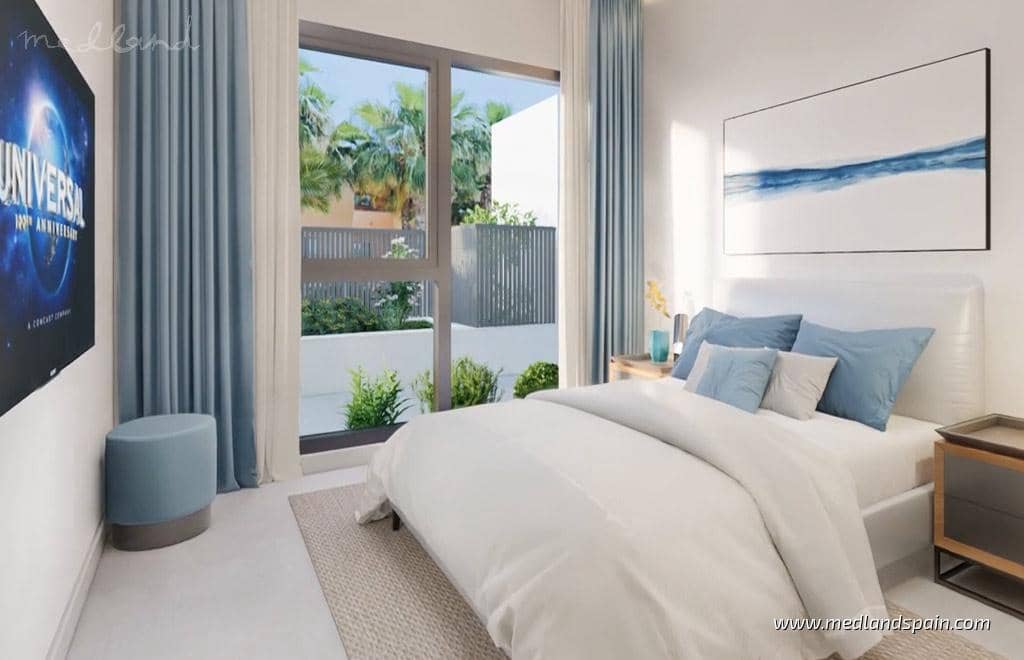 Chalet de 3 habitaciones en Los Alcázares en venta con piscina garaje - 1.390.000 € (Ref: 8988812)