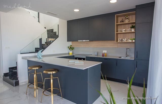 3 soverom Villa til salgs i Los Montesinos med garasje - € 423 900 (Ref: 8992644)