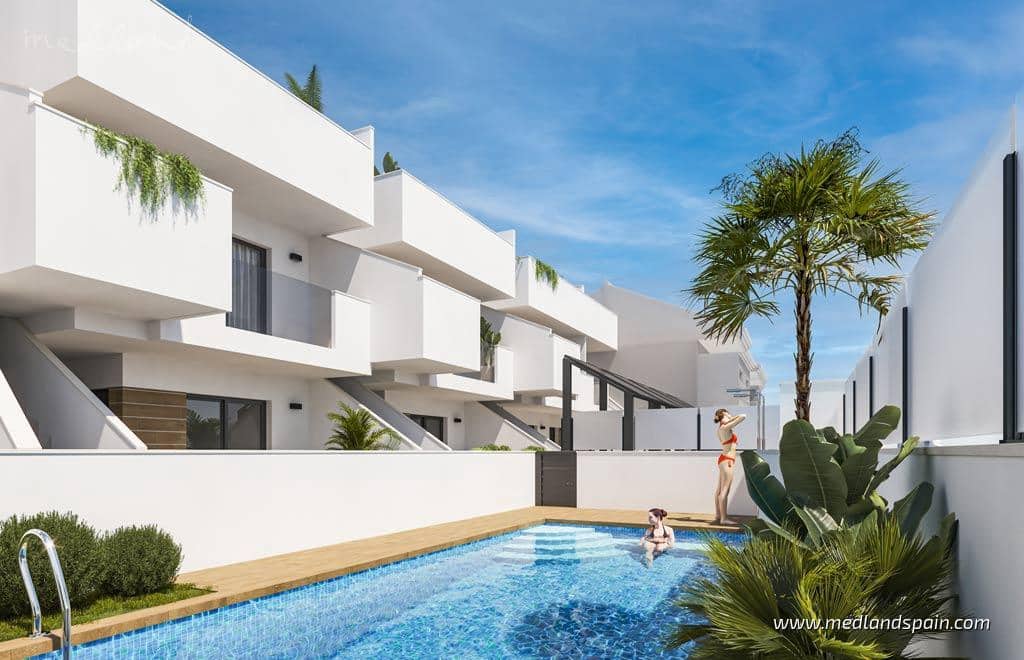 3 soveværelse Lejlighed til salg i Lo Pagan med swimmingpool garage - € 299.900 (Ref: 8994320)