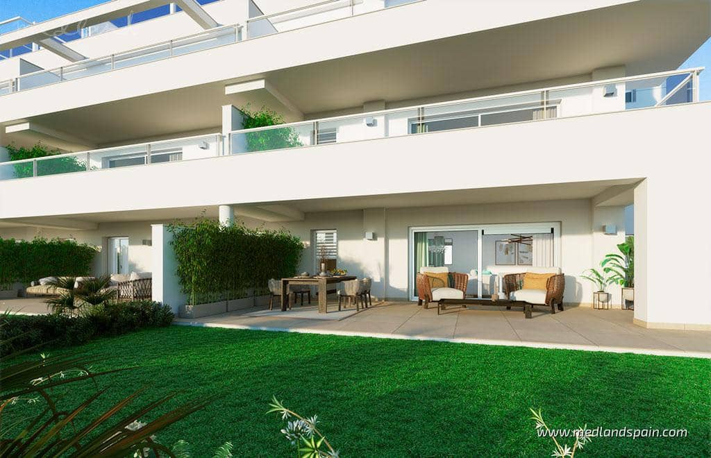 2 bedroom Apartment for sale in Mijas Costa with pool garage - € 410,000 (Ref: 8994326)
