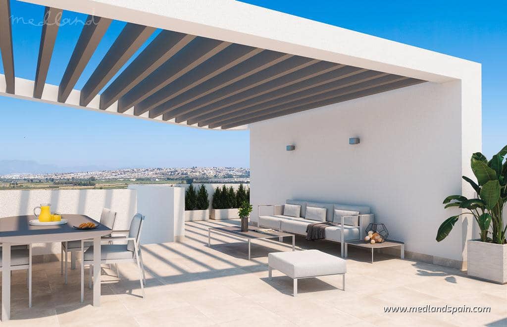 3 soveværelse Lejlighed til salg i Guardamar del Segura med swimmingpool garage - € 640.000 (Ref: 8998835)