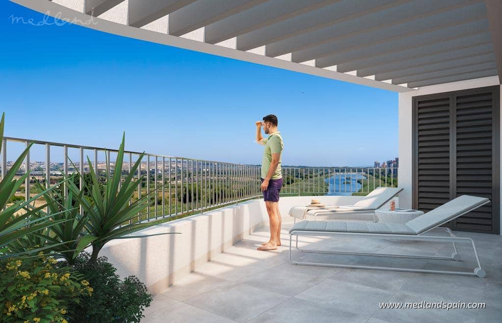 3 soveværelse Lejlighed til salg i Guardamar del Segura med swimmingpool garage - € 640.000 (Ref: 8998835)