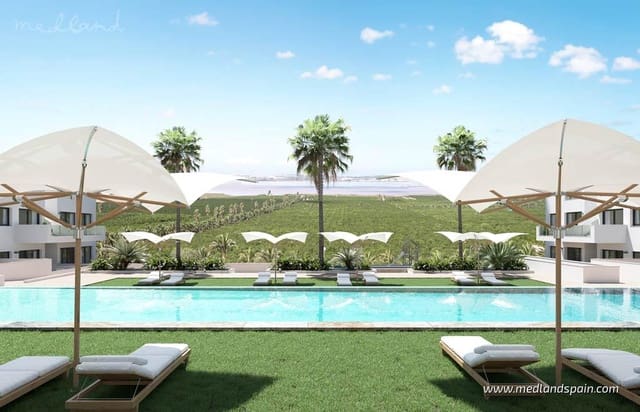 3 soveværelse Lejlighed til salg i Los Balcones med swimmingpool - € 335.900 (Ref: 9007265)