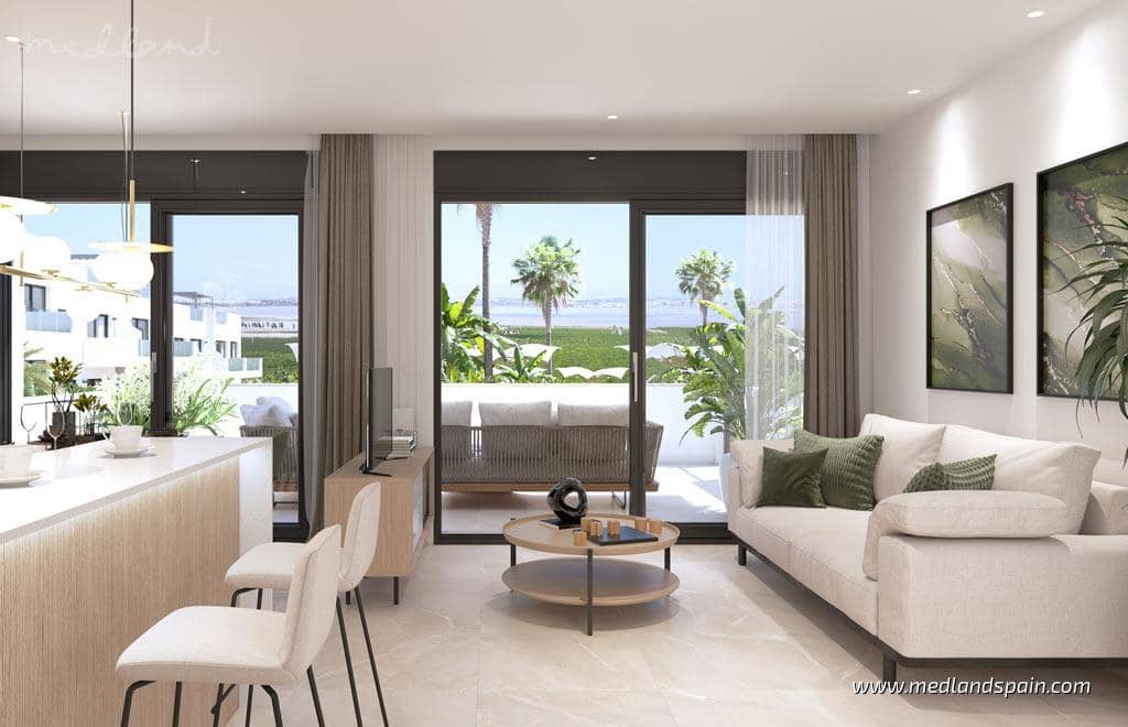 3 soveværelse Lejlighed til salg i Los Balcones med swimmingpool - € 305.900 (Ref: 9007272)