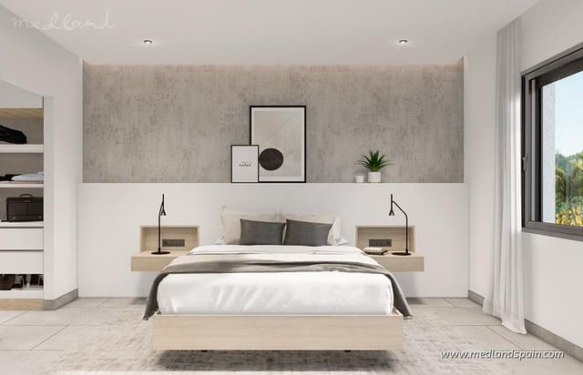 3 soveværelse Villa til salg i Punta Prima, Torrevieja med swimmingpool garage - € 650.000 (Ref: 9014420)