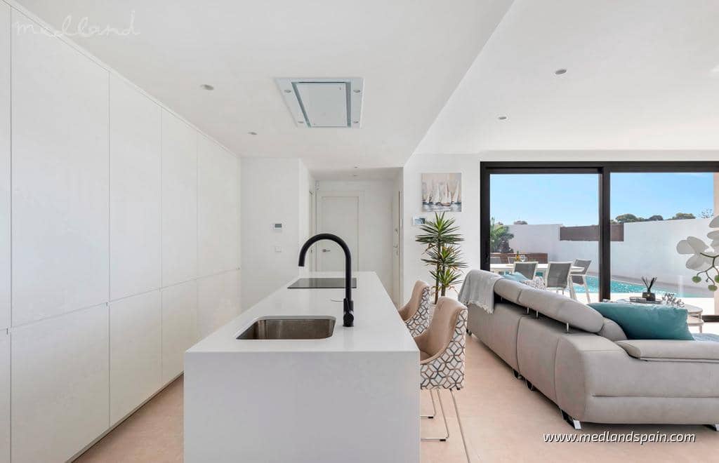 3 Zimmer Villa zu verkaufen in Santiago de la Ribera mit Pool Garage - 495.000 € (Ref: 9018570)
