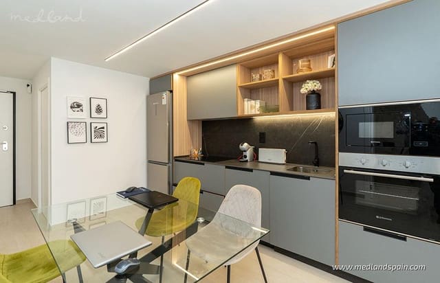 2 soverom Leilighet til salgs i El Raso, Guardamar del Segura med svømmebasseng garasje - € 222 000 (Ref: 9029984)