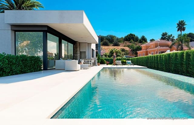 Chalet de 3 habitaciones en Calpe / Calp en venta con piscina garaje - 1.525.000 € (Ref: 9049007)