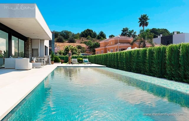Chalet de 3 habitaciones en Calpe / Calp en venta con piscina garaje - 1.525.000 € (Ref: 9049007)