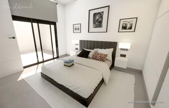 3 bedroom Villa for sale in Los Alcázares with pool garage - € 419,900 (Ref: 9057724)