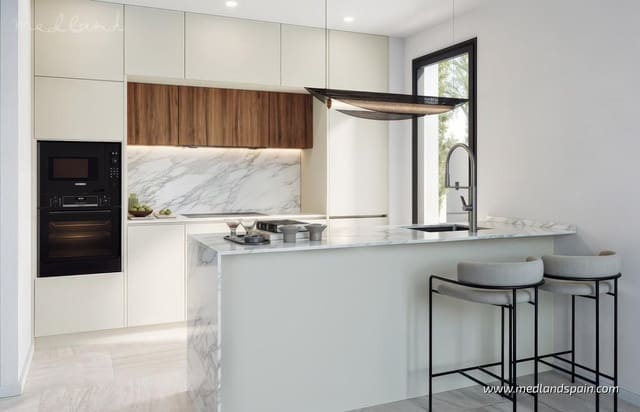 3 soverom Villa til salgs i Los Alcázares med svømmebasseng garasje - € 695 000 (Ref: 9059549)