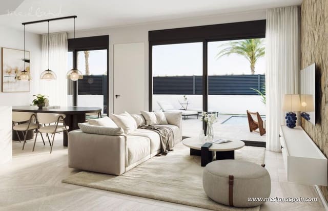 3 soverom Villa til salgs i Los Alcázares med svømmebasseng garasje - € 695 000 (Ref: 9059549)