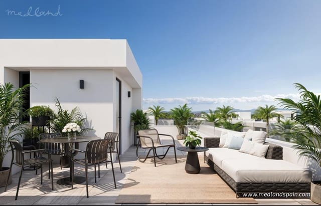 3 soverom Villa til salgs i Los Alcázares med svømmebasseng garasje - € 695 000 (Ref: 9059549)