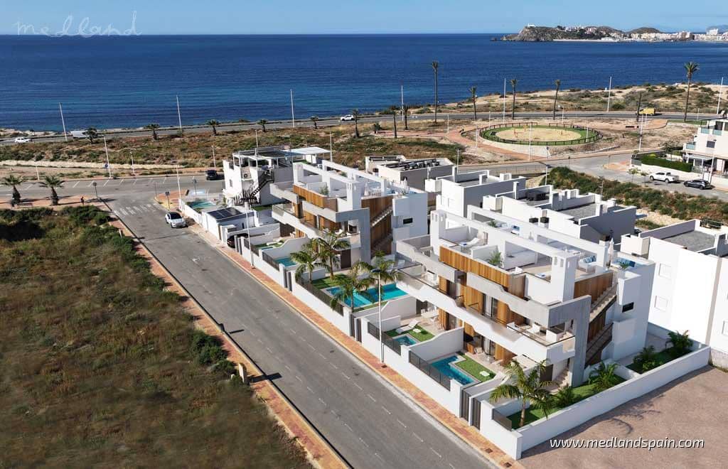 2 soveværelse Lejlighed til salg i Puerto de Mazarron med swimmingpool garage - € 320.456 (Ref: 9068899)