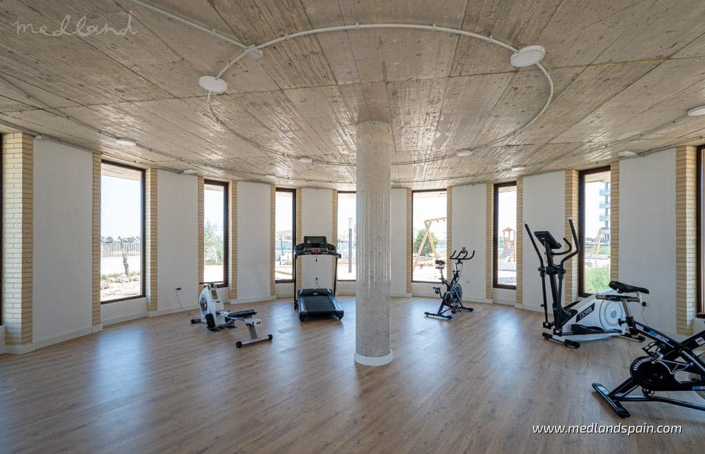 3 soveværelse Lejlighed til salg i La Manga del Mar Menor med swimmingpool garage - € 379.500 (Ref: 9078086)