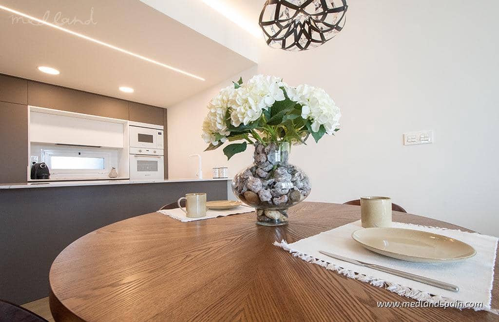 2 soveværelse Lejlighed til salg i Guardamar del Segura med swimmingpool garage - € 370.000 (Ref: 9094560)