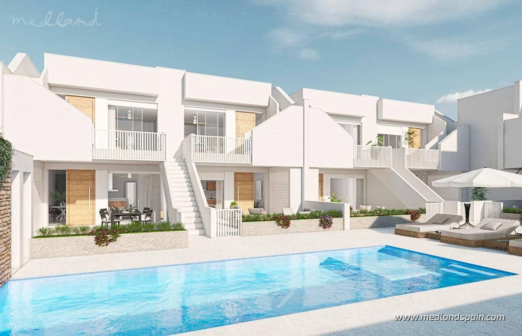 2 soveværelse Lejlighed til salg i Lo Pagan med swimmingpool garage - € 249.900 (Ref: 9094563)