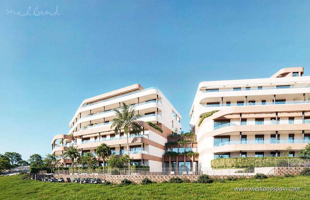 3 sovrum Lägenhet till salu i Estepona med pool garage - 473 000 € (Ref: 9112470)