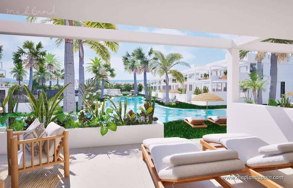 2 soveværelse Lejlighed til salg i Mar de Cristal med swimmingpool garage - € 305.000 (Ref: 9112474)