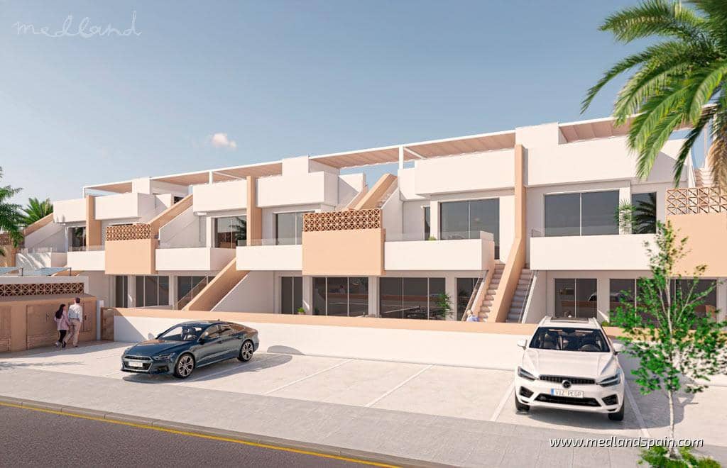 2 bedroom Apartment for sale in Pilar de la Horadada with pool - € 319,900 (Ref: 9136331)