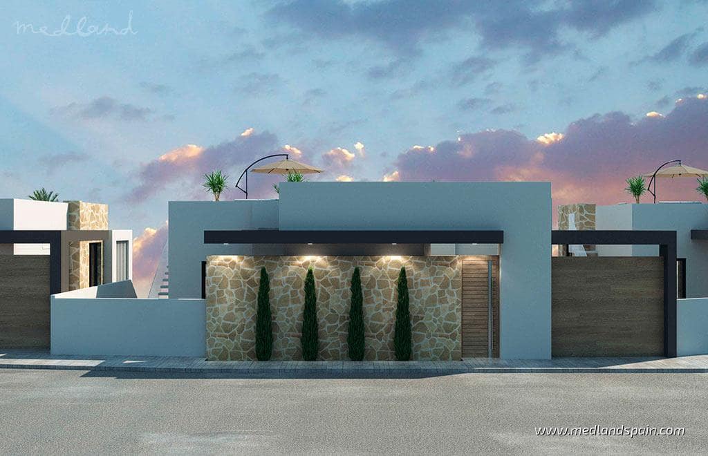 4 Zimmer Villa zu verkaufen in Ciudad Quesada mit Pool - 1.200.000 € (Ref: 9136332)