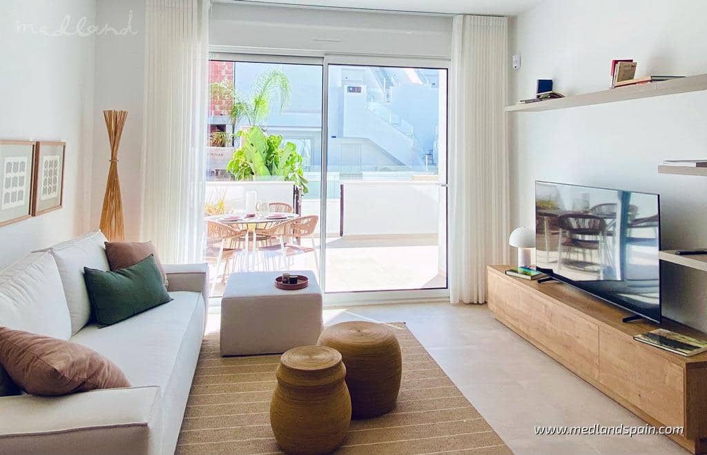 3 bedroom Apartment for sale in Pilar de la Horadada with pool - € 289,900 (Ref: 9136333)