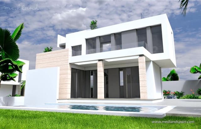 3 soveværelse Villa til salg i Aguas Nuevas, Torrevieja med garage - € 780.000 (Ref: 9147322)