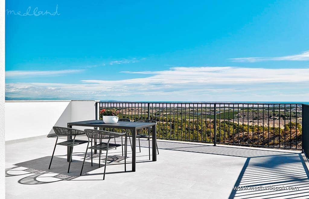 3 quarto Moradia para venda em San Miguel de Salinas com piscina garagem - 649 000 € (Ref: 9149148)