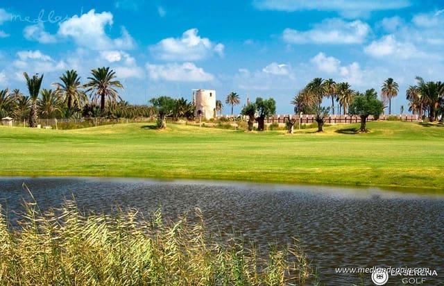 3 makuuhuone Huvila myytävänä paikassa Las Lomas de Rame - Bahía Bella, Los Alcázares mukana uima-altaan 
autotalli - 720 000 € (Ref: 9152352)