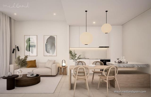 3 makuuhuone Huvila myytävänä paikassa Las Lomas de Rame - Bahía Bella, Los Alcázares mukana uima-altaan 
autotalli - 769 900 € (Ref: 9152353)