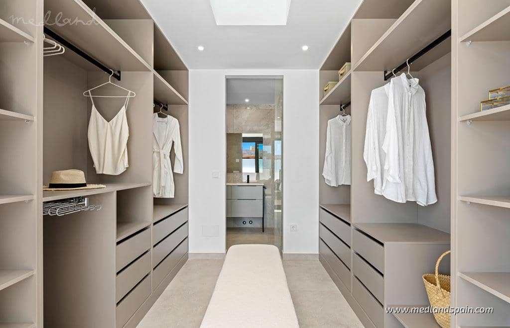 4 sovrum Villa till salu i Polop med pool garage - 725 000 € (Ref: 9154252)