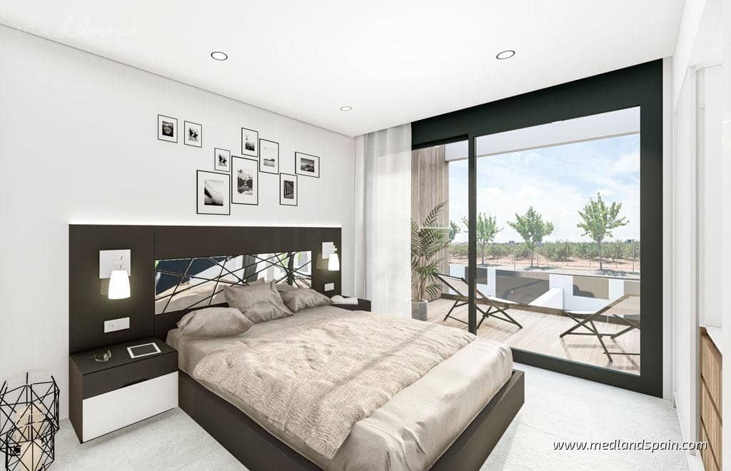 3 makuuhuone Omakotitalo myytävänä paikassa Pilar de la Horadada mukana uima-altaan 
autotalli - 385 000 € (Ref: 9161163)