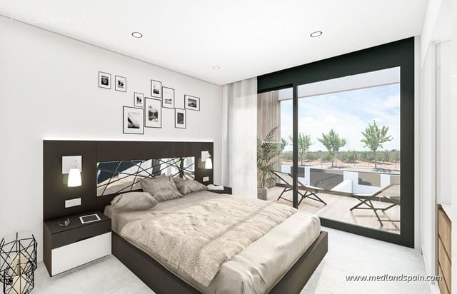 3 makuuhuone Omakotitalo myytävänä paikassa Pilar de la Horadada ciudad, Pilar de la Horadada mukana uima-altaan 
autotalli - 385 000 € (Ref: 9161163)