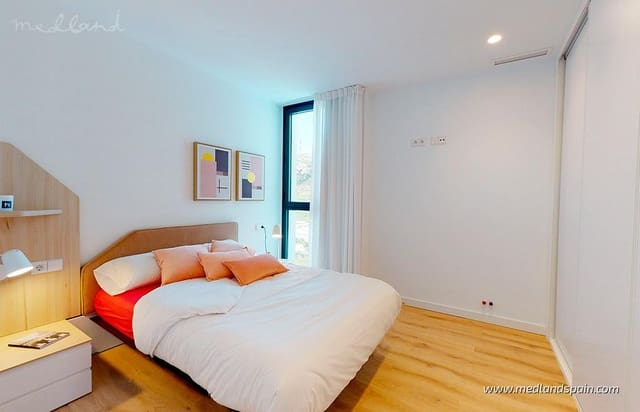 2 soverom Leilighet til salgs i Elche / Elx med svømmebasseng garasje - € 395 000 (Ref: 9163943)