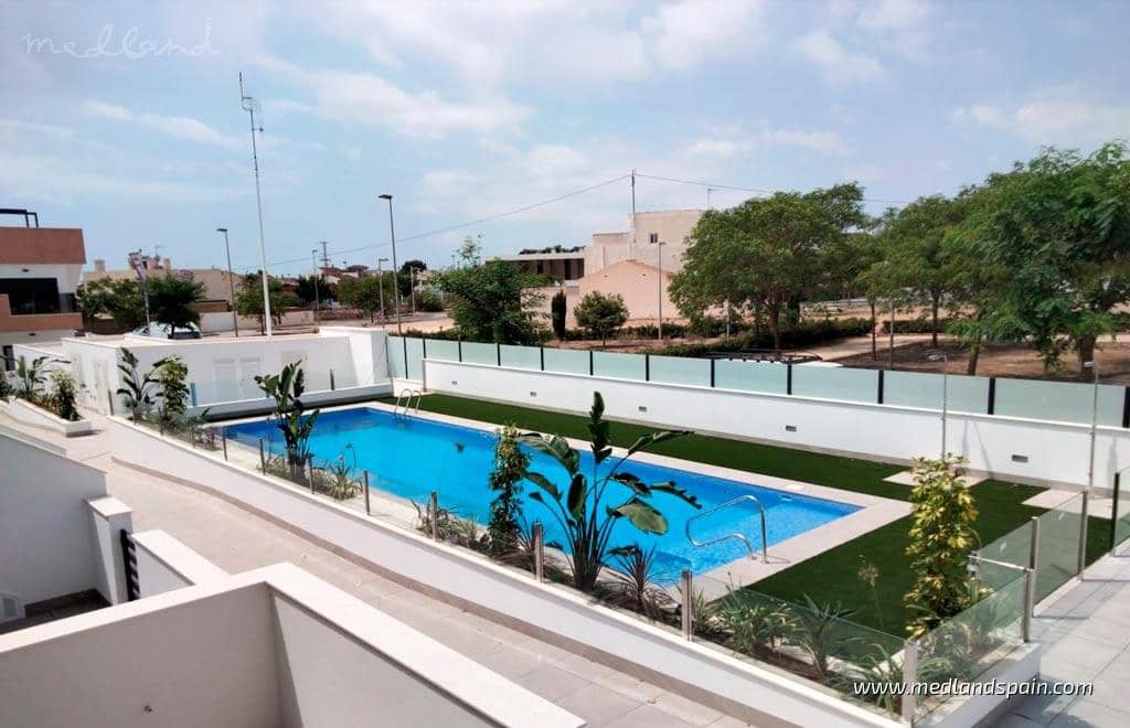 3 chambre Appartement à vendre à Pilar de la Horadada avec piscine garage - 285 000 € (Ref: 9173338)