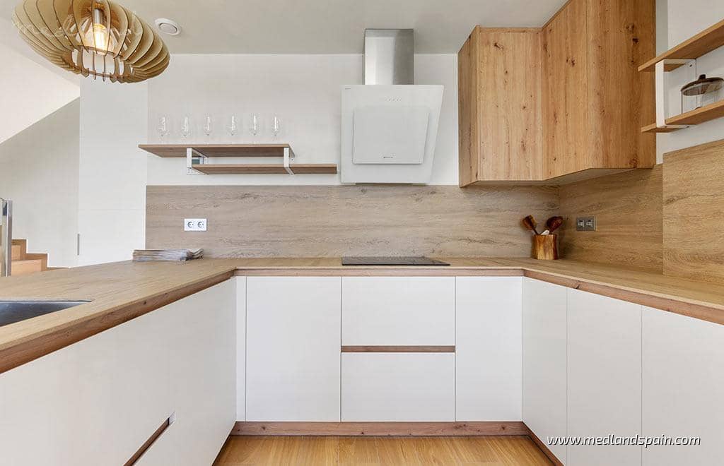 3 soveværelse Villa til salg i Ciudad Quesada med swimmingpool garage - € 480.000 (Ref: 9173343)