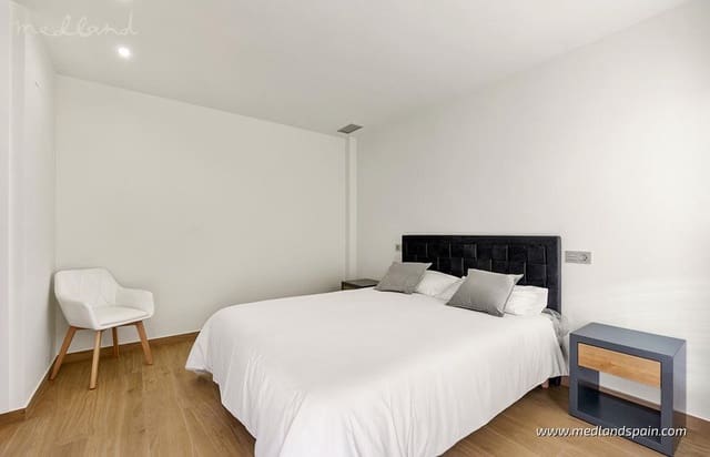 3 soveværelse Villa til salg i Ciudad Quesada, Rojales med swimmingpool garage - € 480.000 (Ref: 9173343)