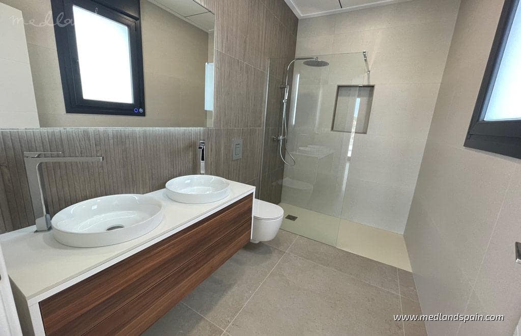 3 bedroom Villa for sale in Ciudad Quesada with pool garage - € 799,900 (Ref: 9185616)