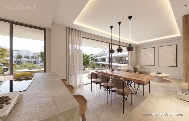 2 makuuhuone Huoneisto myytävänä paikassa Bahía Dorada, Estepona mukana uima-altaan 
autotalli - 520 000 € (Ref: 9188595)